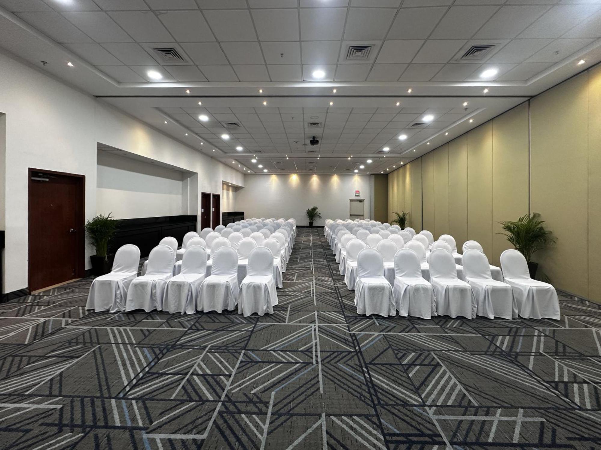 Hotel Express By Ihg Mérida